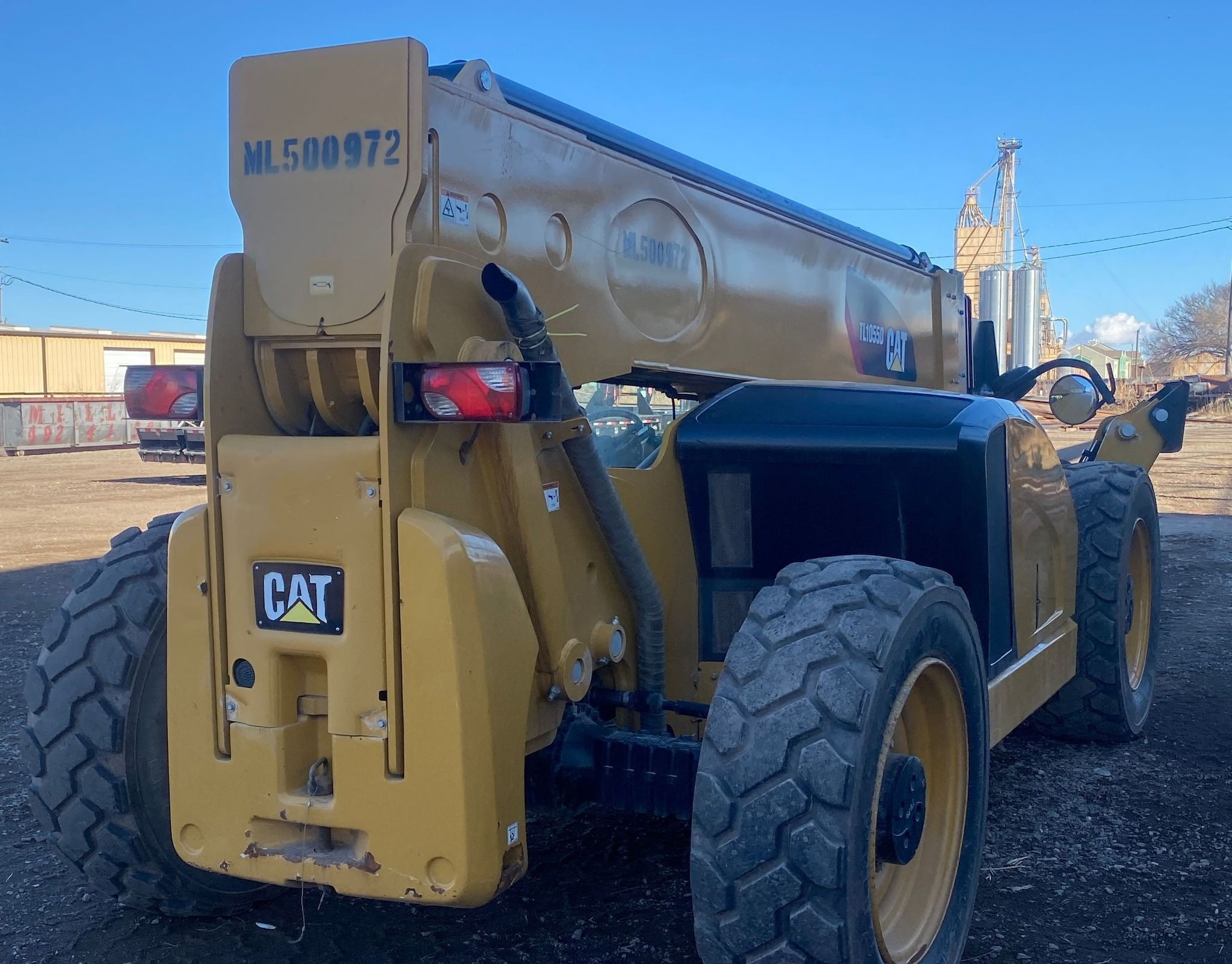 2017 Caterpillar TL1055D